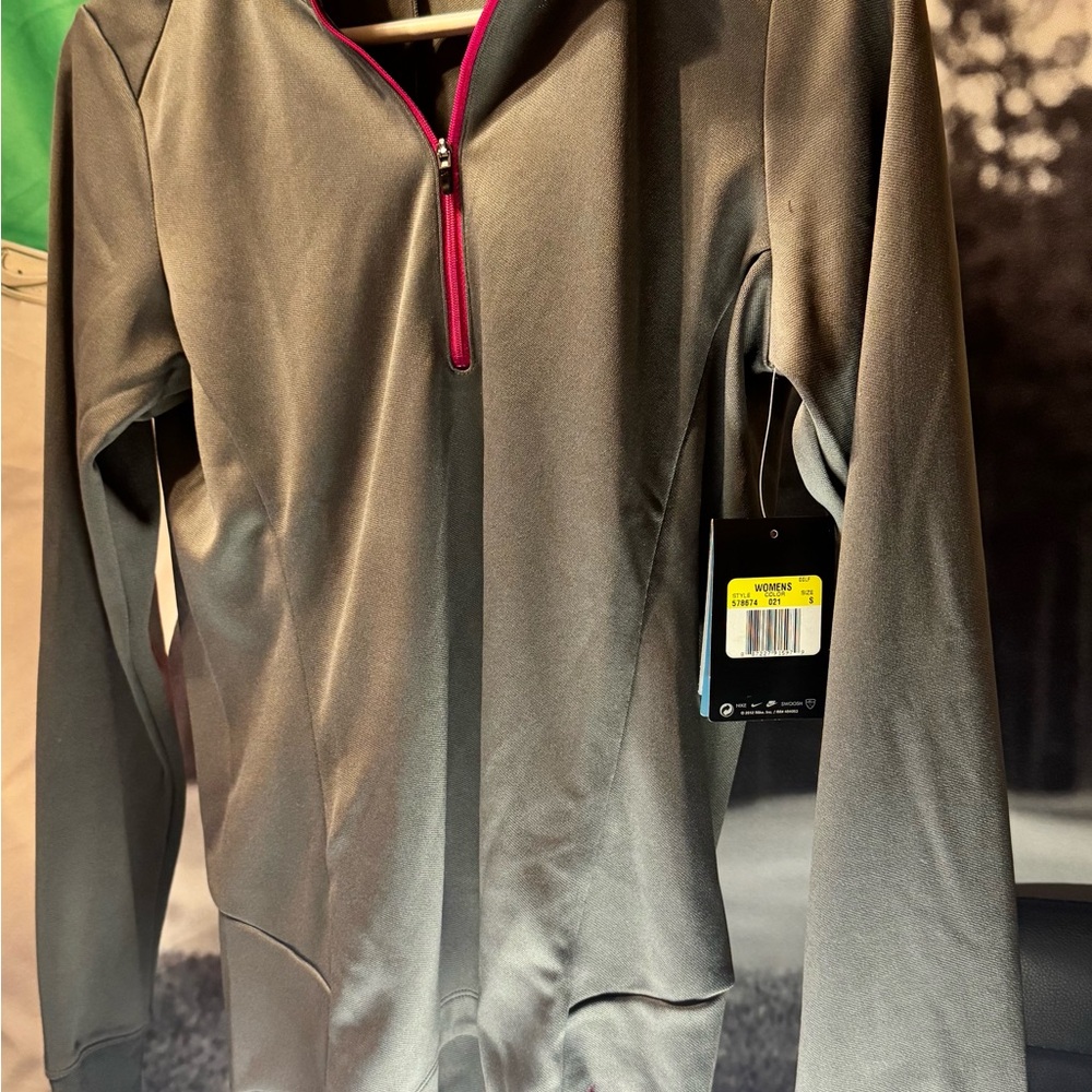 Nike Women's Blue Golf Pullover